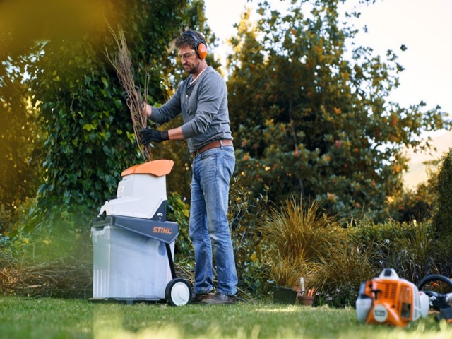 Categoria "Strumenti da giardino multifunzione"