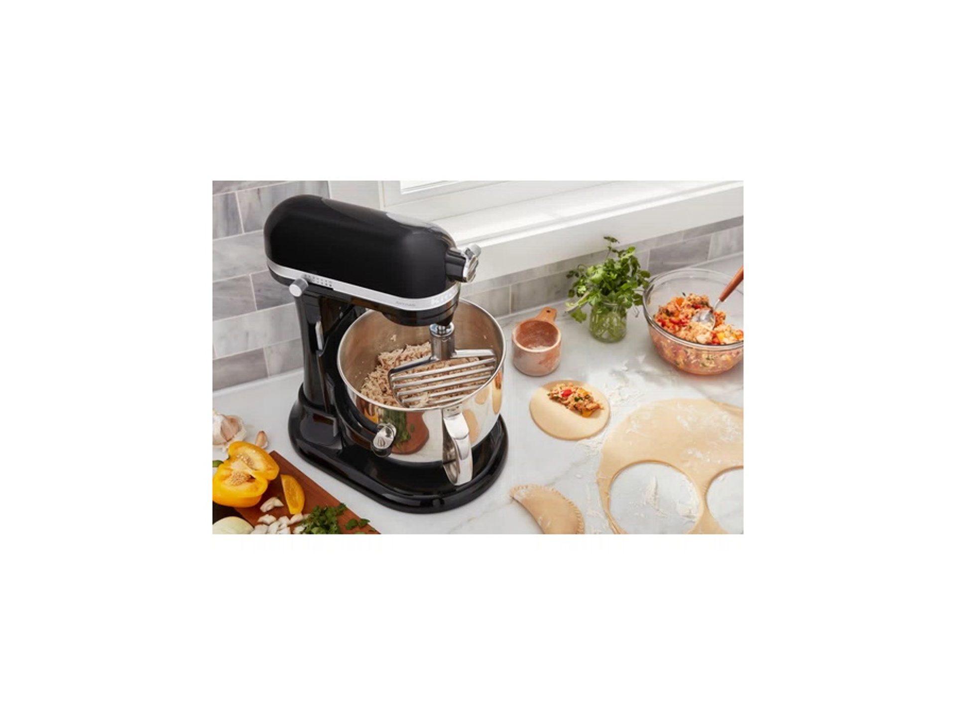 Kitchenaid Battitore pasticceria per planetarie con ciotola sollevabile di  grandi dimensioni, acciaio inox - Ferramenta Vanoli Shop Online, image size:1920x1440